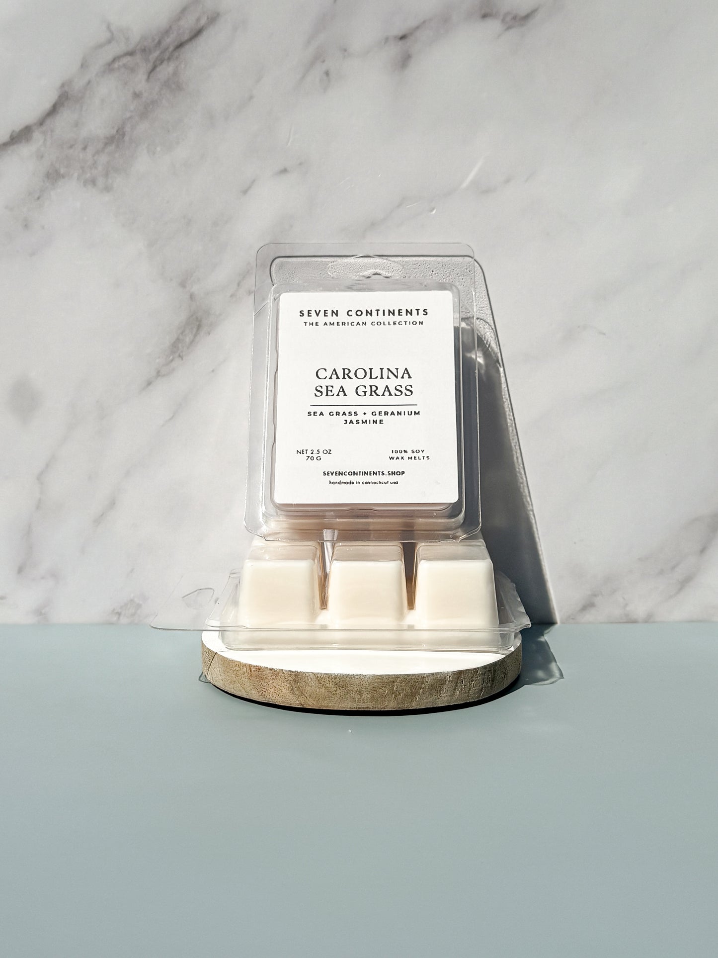 Carolina Sea Grass wax melts with fresh coastal fragrance inspired by the Carolina coast
